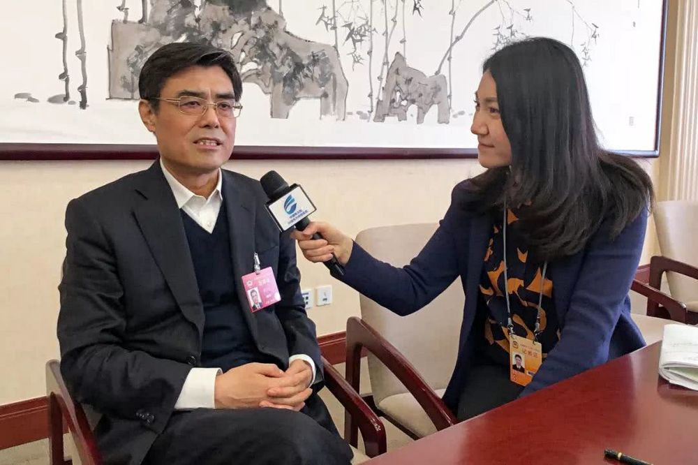 當(dāng)好能源轉(zhuǎn)型與清潔發(fā)展排頭兵——訪全國政協(xié)委員，中國華能集團有限公司董事長、黨組書記舒印彪