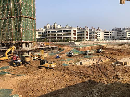 中國(guó)安能第二工程局湖畔學(xué)苑項(xiàng)目部“戰(zhàn)疫情，抓復(fù)工”