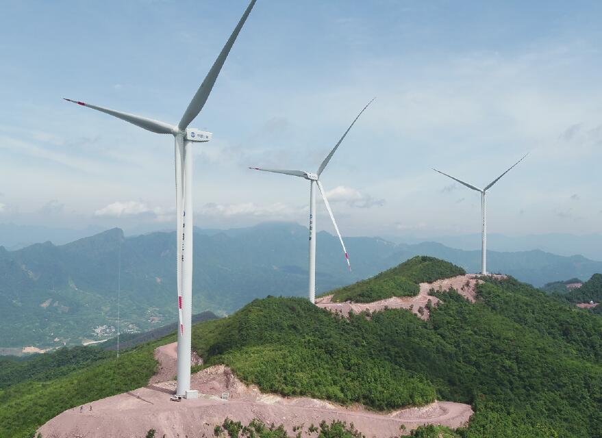 廣西貴港供電：推動電力“大風車”，吹起平南環(huán)保風