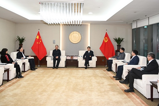 舒印彪、鄧建玲會見華北電力大學(xué)校長楊勇平