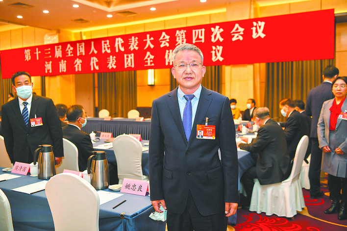 全國(guó)人大代表國(guó)網(wǎng)新源控股有限公司董事長(zhǎng)、黨委書記 侯清國(guó)：完善電價(jià)機(jī)制 促進(jìn)抽水蓄能