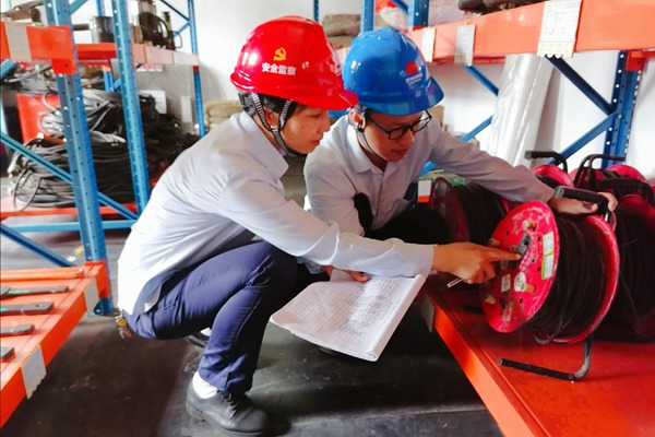 國能龍巖發(fā)電公司開展安全工器具專項檢查夯實安全生產月