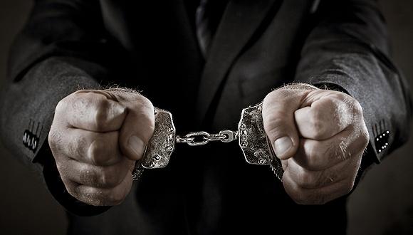 重磅！上海電氣董事長鄭建華被查！80億財務(wù)黑洞成謎，原副總裁3個月前落馬！