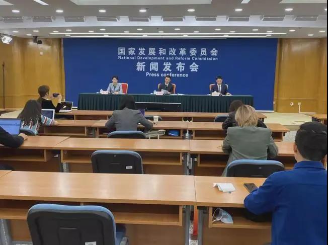 發(fā)改委最新電價(jià)通知明確“高耗能企業(yè)市場(chǎng)交易電價(jià)不受上浮20%限制”！