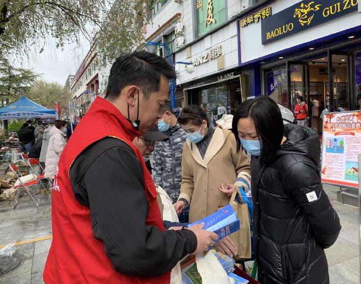 援藏的歷史，讓他永遠(yuǎn)難忘——記國網(wǎng)湖北送變電公司援藏職工李皓