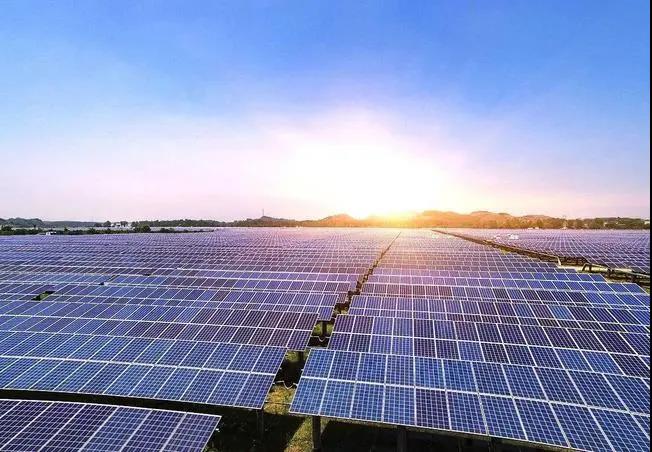 斥資120億！中國(guó)造超大光伏發(fā)電廠
