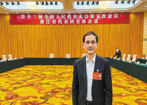 【兩會】電力為打造現(xiàn)代化濱海大都市注入動能——訪全國人大代表、浙江省寧波市經(jīng)濟(jì)和信息化局局長張世方