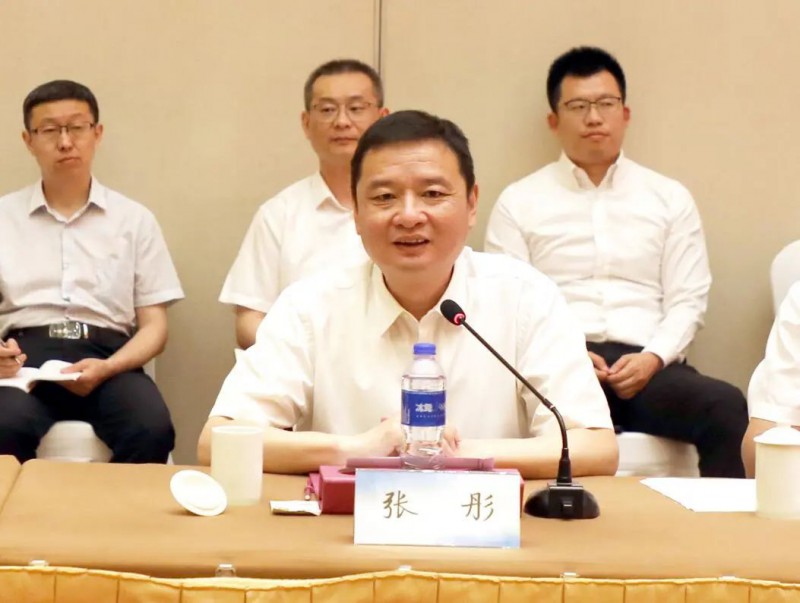 協(xié)鑫、徐工聯(lián)手！布局新能源