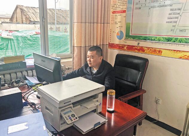駐村書記王維：“村民需要啥，我們就干啥”
