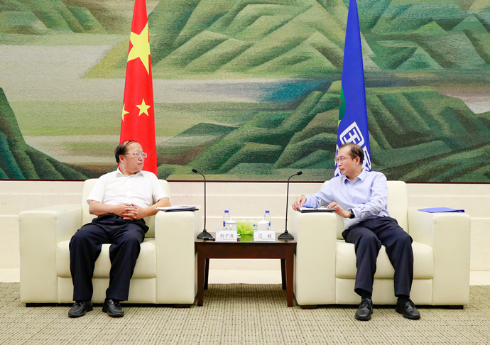 國(guó)家電投總經(jīng)理、黨組副書記江毅會(huì)見湖北省武漢市委常委、武漢經(jīng)開區(qū)工委書記劉子清