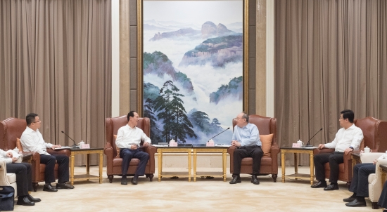 中國電建集團(tuán)公司黨委書記、董事長丁焰章拜會福建省委書記尹力、省長趙龍