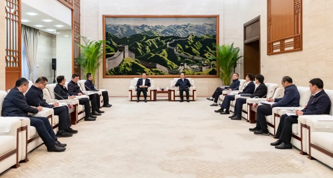 大唐集團(tuán)黨組書記、董事長鄒磊會見哈電集團(tuán)黨委書記、董事長曹志安