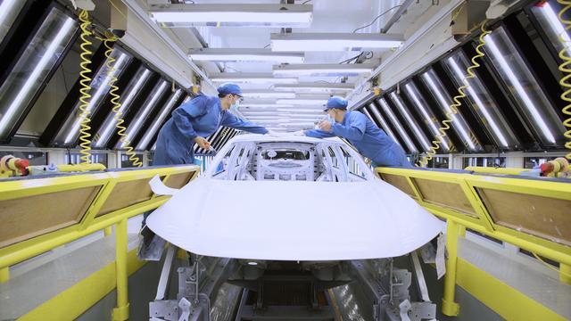 中國新能源車帶動(dòng)全產(chǎn)業(yè)鏈“出?！?，助力全球汽車產(chǎn)業(yè)升級(jí)