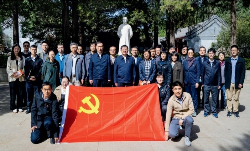 《旗幟》刊發(fā)國(guó)家能源局黨組書(shū)記、局長(zhǎng)章建華署名文章