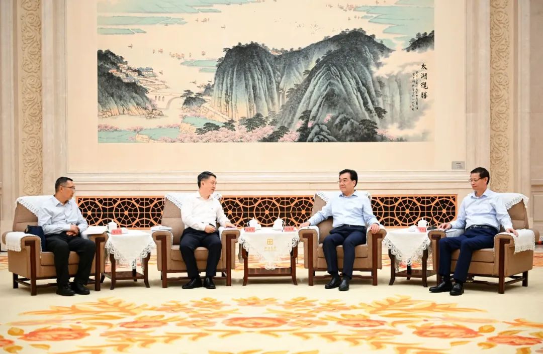 華能集團(tuán)黨組書記、董事長(zhǎng)溫樞剛拜會(huì)江蘇省委書記信長(zhǎng)星、省長(zhǎng)許昆林