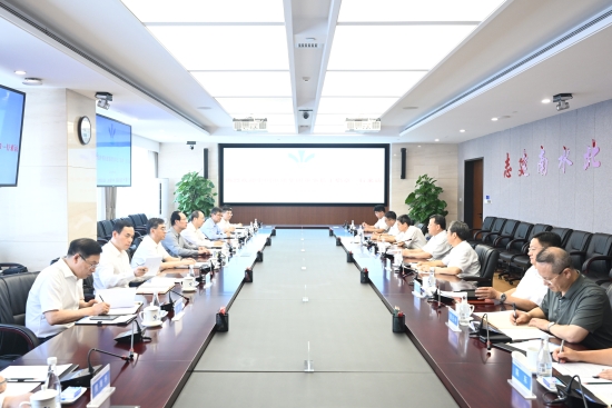 中國電建黨委書記、董事長丁焰章與中國南水北調(diào)集團(tuán)黨組書記、董事長蔣旭光會談