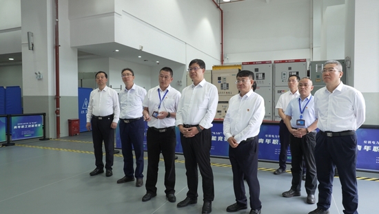 華能集團(tuán)有限公司總經(jīng)理、黨組副書記鄧建玲到云南分公司調(diào)研
