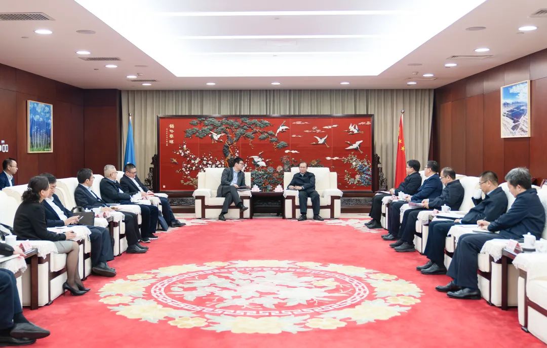 華電黨組書記、董事長(zhǎng)江毅會(huì)見上海電氣集團(tuán)黨委書記、董事長(zhǎng)吳磊