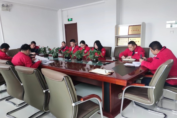 內(nèi)蒙古電力集團(tuán)烏海千里山供電公司：嚴(yán)明紀(jì)律，廉潔過節(jié)