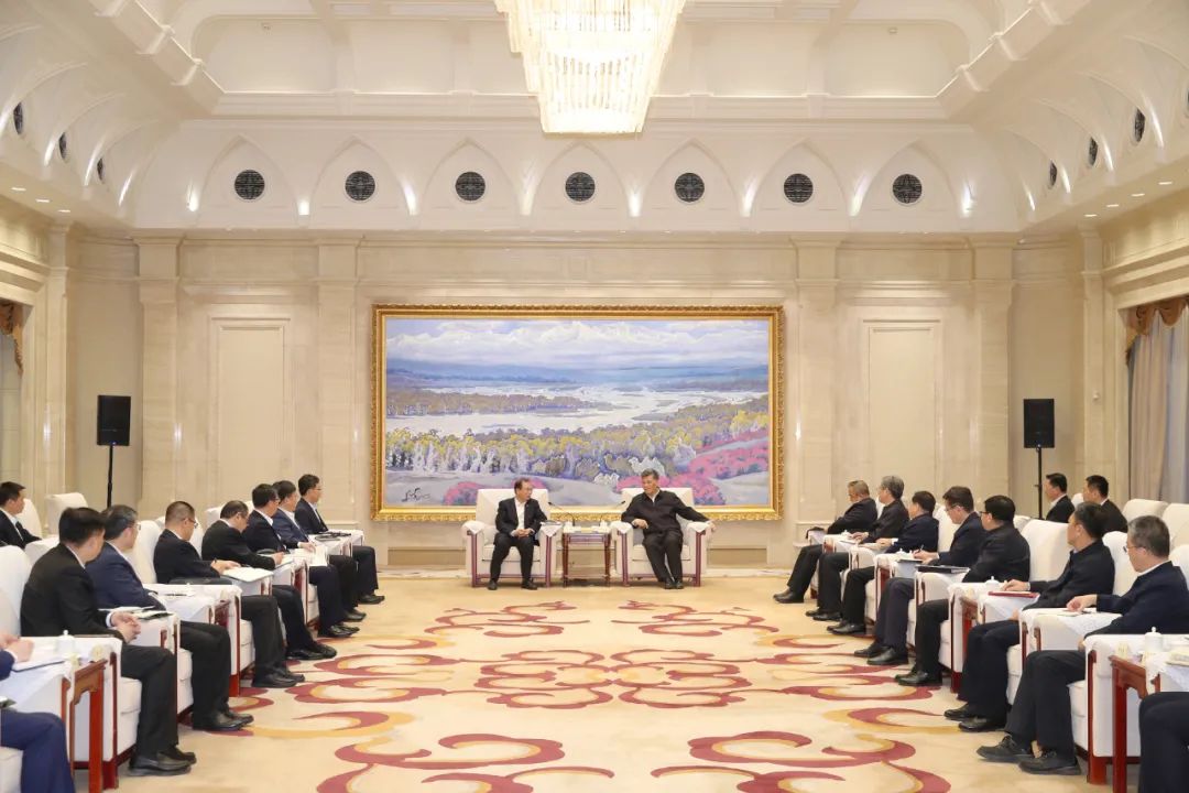 華電集團(tuán)黨組書記、董事長江毅拜會(huì)新疆維吾爾自治區(qū)主要領(lǐng)導(dǎo)