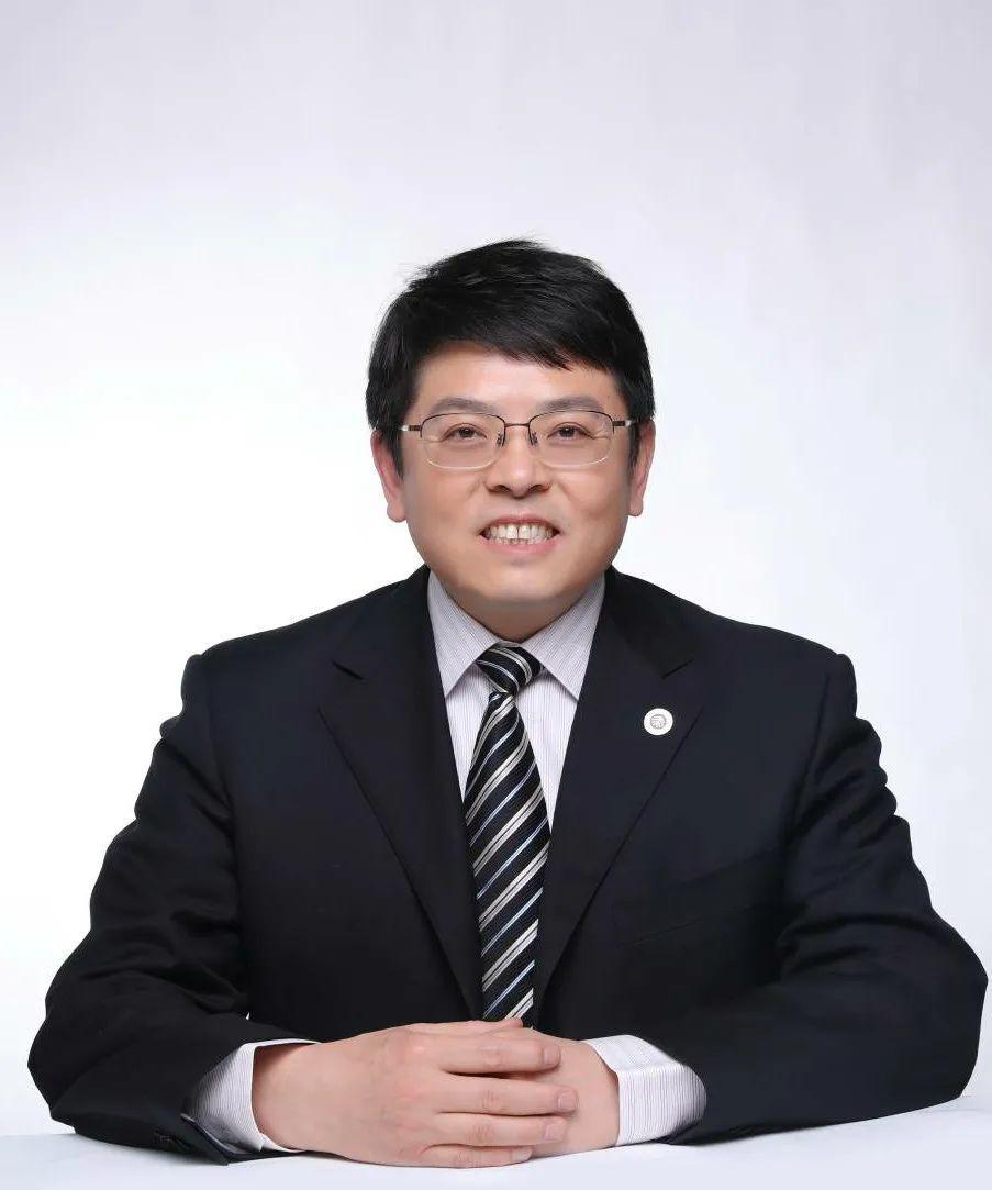 北大副校長董志勇：警惕中國新能源“產能過?！? /></a></div>
				<div   id=