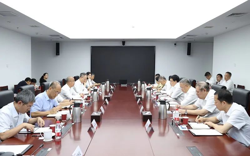 國家電網(wǎng)公司董事長、黨組書記張智剛拜訪懷柔實驗室并交流座談