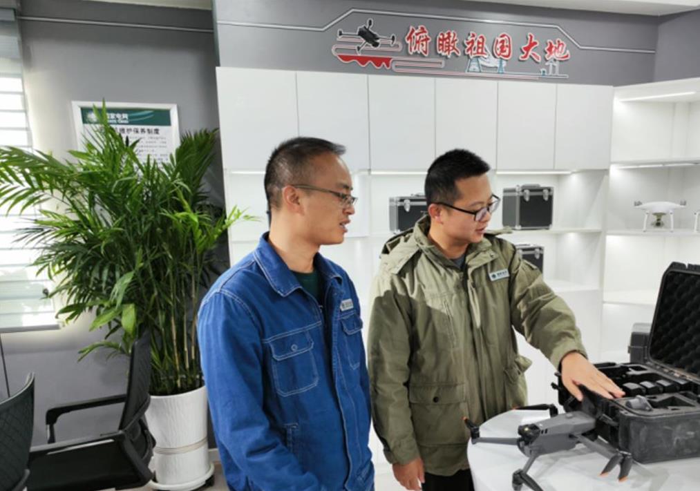 張著峰：從鄂城到肅北，電力幫扶路不停