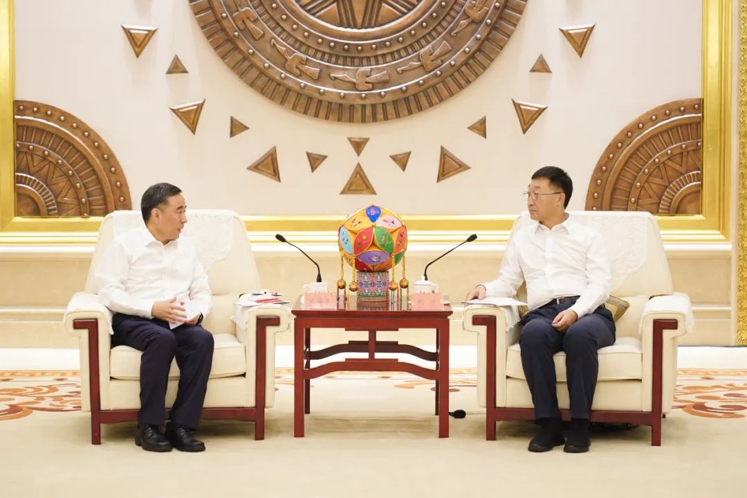 中國能建黨委書記、董事長宋海良拜會(huì)廣西壯族自治區(qū)黨委書記劉寧