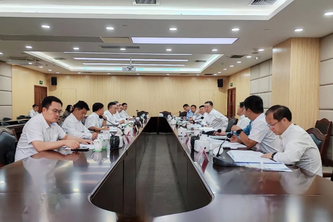 國家能源集團廣西公司黨委書記、董事長李富軍拜會柳州市委副書記、市長張壯
