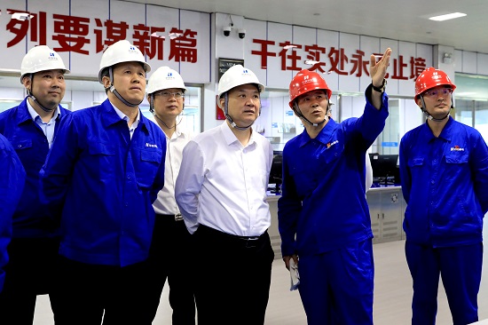 中國華能集團(tuán)董事長溫樞剛到鶴崗電廠、伊春熱電督導(dǎo)調(diào)研生態(tài)環(huán)保及安全生產(chǎn)工作